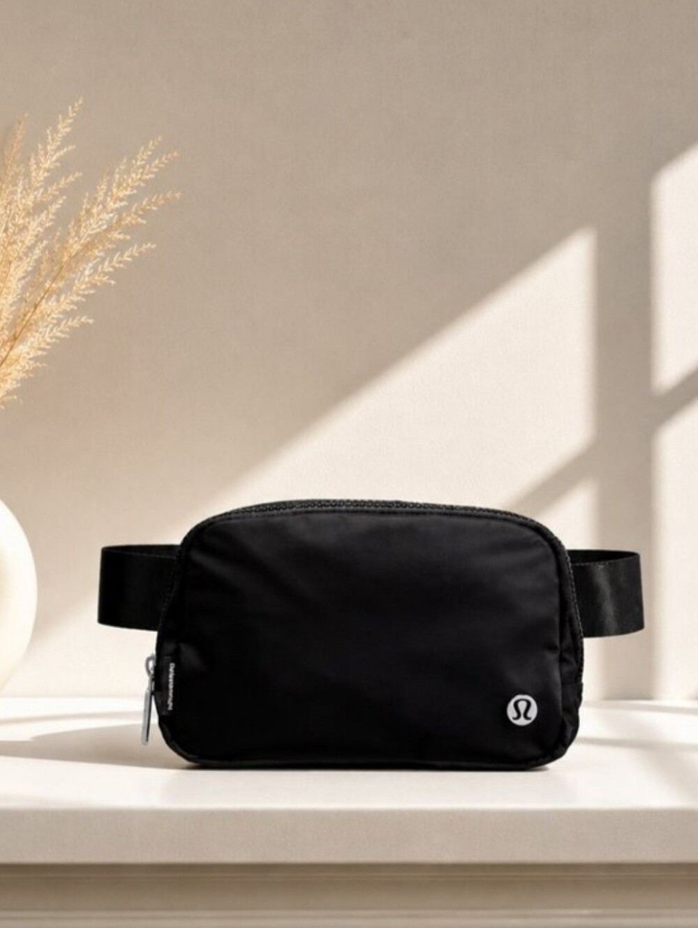 Lululemon Belt Bag - Black